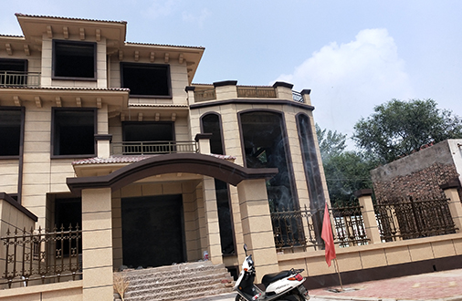 原陽白老板護欄